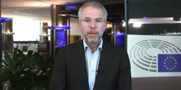 “ჯერ ნუ ზეიმობთ” – ევროპარლამენტარი