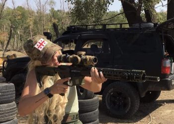 „მიმართვა ბ-ნ იაგო ხვიჩიას! თითოეულმა მოქალაქემ უნდა იცოდეს, მინიმუმ თავი როგორ დაიცვას და მეზობელს როგორ დაეხმაროს!“ – მარი საბიაშვილი