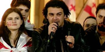 “თავით დავეჯახებით კედელს, მაგრამ აქ საბჭოთა კავშირი არ დაბრუნდება” – სტუდენტები აქციიდან