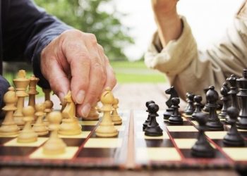 მოჭადრაკეები: “ამ კანონით საქართველო ჩავარდება ცუგცვანგის მდგომარეობაში”