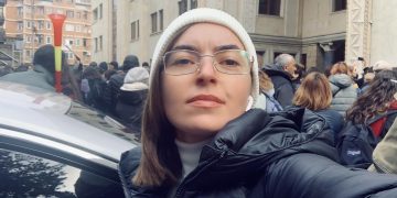 „შსს იბარებს 7-8 მარტის აქციაზე მყოფ ახალგაზრდებს! არავინ მისცეთ ჩვენება ადვოკატის გარეშე“ – თეონა მეგენეიშვილი