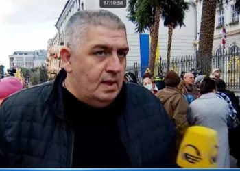 “სულში გვაფურთხებენ, სირცხვილია მიხეილ სააკაშვილს აძლევდე ჯილდოს, ჩალითაა ქვეყანა დახურული?!” – სულხან მოლაშვილის ძმამ ნორვეგიის საელჩოსთან ხვალ აქცია დაანონსა