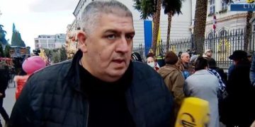“სულში გვაფურთხებენ, სირცხვილია მიხეილ სააკაშვილს აძლევდე ჯილდოს, ჩალითაა ქვეყანა დახურული?!” – სულხან მოლაშვილის ძმამ ნორვეგიის საელჩოსთან ხვალ აქცია დაანონსა