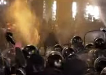 სპეცრაზმმა წყლის ჭავლის გამოყენებაც დაიწყო