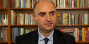 “თსუ–ში ”აფხაზი ხალხის ისტორიის” საგნად სწავლებას აპირებენ… თუ ამ სირეგვენეს და ღალატს დაუშვებენ…” – ზაზა წურწუმია