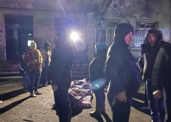 ზუგდიდში ლოგინადჩავარდნილი მოხუცები გზაზე გამოიყვანეს და გზის გადაკეტვა სცადეს – დეტალები