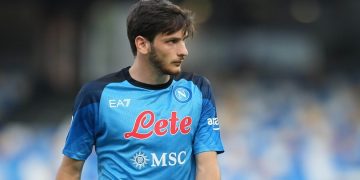 „ბოდიში და მადლობა…” – რას წერს ხვიჩა კვარაცხელია წაგებული მატჩის შემდეგ?