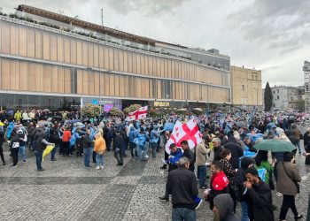 რესპუბლიკის მოედანზე აქცია იწყება