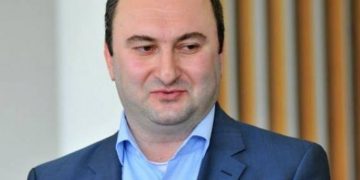 „უფ არა უშავს, ცხოვრება გაგრძელდება… თუ ახლა აშშ-ში ან ევროკავშირში არ შემიშვებენ, მე მგონი ბაბუაჩემსაც არ უვლია, მაგრამ უცხოვრია კაცს” – ლევან მურუსიძე