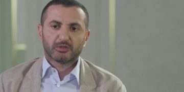 ,, 2012-ში ახალმა მთავრობამ ბიზნესში წილების დათმობა და ქვეყნის დატოვება მომთხოვა” – დავით კეზერაშვილი
