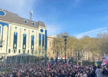 აქციის მონაწილეებმა რუსთაველი გადაკეტეს