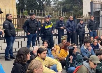 “წამალი ბავშვებს!” – აქციას ხვალ სტუდენტები შეუერთდებიან