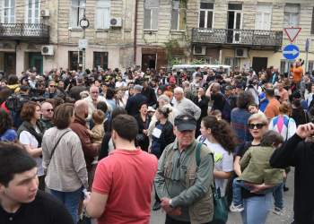 აქონდროპლაზიის დიაგნოზის მქონე ბავშვების მხარდასაჭერად აქცია მიმდინარეობს