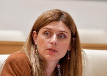 ხუთმა ქალმა დეპუტატმა გავიყავით 50 კაცი, მე მაქვს 11 დეპუტატის თანხმობა – აქუბარდია საგამოძიებო კომისიაზე