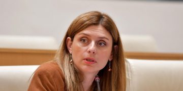 ხუთმა ქალმა დეპუტატმა გავიყავით 50 კაცი, მე მაქვს 11 დეპუტატის თანხმობა – აქუბარდია საგამოძიებო კომისიაზე