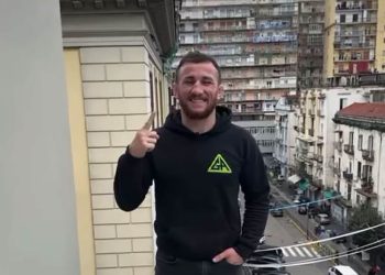 (ვიდეო) – “მერაბ, რას აკეთებ, მერაბ” – მერაბ დვალიშვილის იტალიური “თავგადასავალი”