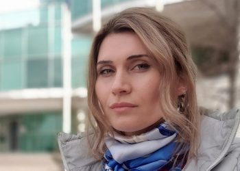 მარნეულის ერთ-ერთი სოფელში ახალგაზრდა ქალს თმა გაპარსეს და გაუშვეს მამის სახლში” – რას წერს სამირა ბაირამოვა?