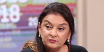 „იცით, კიდევ რა გააკეთა ამ ძონძმა?!“ – ხათუნა ხოფერია სალომე ზურაბიშვილზე