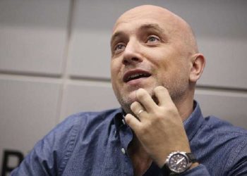 ცნობილი რუსი მწერლის ავტომობილი ააფეთქეს