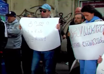 ,, ჩემი ყურით მაქვს მოსმენილი, რუს ტურისტებს ვლადიკავკაზელი გიდი როგორ უხსნიდა, საქართველო ცივილიზაციას აზიარა, მანამდე პაპუასები იყვნენო“ – რას ყვებიან გიდები