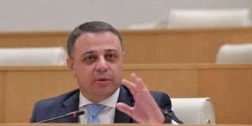 „ქართული ოცნებას“ რა აქვს გასარიგებელი რომან გოცირიძესთან ან ხატია დეკანოიძესთან, ან კიდევ ვინმე სხვასთან?!“ – ალუდა ღუდუშაური