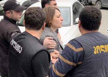 თელავის პოლიციასთან ელენე ხოშტარია დააკავეს