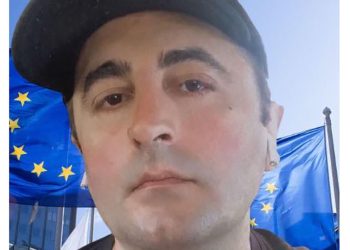 “ჰო, შენი დედა მოვ@@ან! ომი მინდა! ომის კი არა, უომრად სიკვდილის მეშინია” – ჩუთლაშვილი