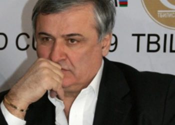 „ტყუილია ყველაფერი, რა თავდასხმა“ – დემურ ხაბულიანი მასზე თავდასხმას უარყოფს