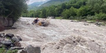 გუდამაყარში მაშველებმა მდინარიდან 2 ცხედარი ამოიყვანეს