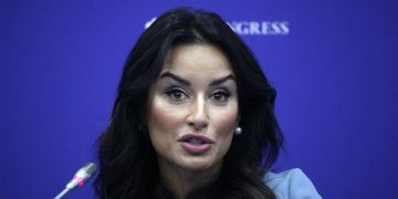 “საქართველოზე ყველა შეზღუდვა მოხსნილია! მორჩა! წავედით! უვიზოდ!“ – თინა კანდელაკი