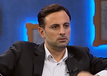 „არ მესმის რისთვის იხდი ბოდიშს?! მეგობართან სიმღერა როდიდან ტეხავს?!“ – ზურა ხაჩიძე ნუცა ბუზალაძეს