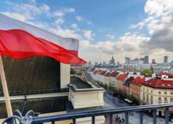 პოლონეთში სამხედრო დანაყოფები საბრძოლო მზადყოფნაში მოიყვანეს