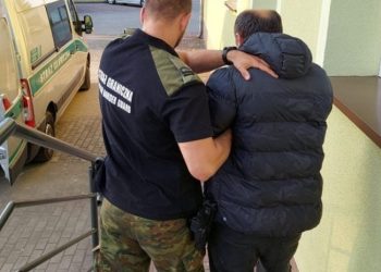 პოლონეთში საქართველოს მოქალაქეები დააკავეს, რომლებსაც გერმანიაში არალეგალი მიგრანტები გადაჰყავდათ