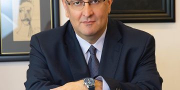 ,,ძაღლს რომ ცუდ ქცევაზე წაასწრებ, ზუსტად ასეა საქმე ამ ქვეყანაში …” – ზვიად კორძაძე