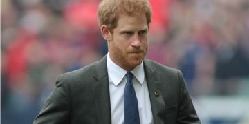 პრინცი ჰარი სასამართლოს წინაშე წარდგება