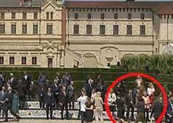 ვიდეო – ღარიბაშვილი და ზელენსკის ერთმანეთს არ მისალმებიან