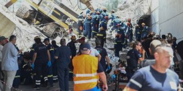 საბერძნეთის ჩამოინგრა ხიდი, რომელსაც რეკონსტრუქცია უტარდებოდა – არის მსხვერპლი