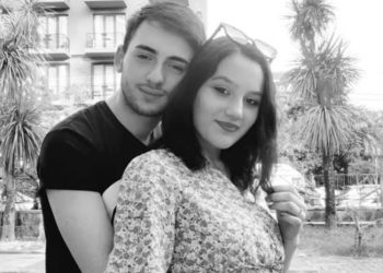 როგორია 18 წლის გოგოს მდგომარობა, რომელიც მშობიარობის შემდეგ კომაში იყო?