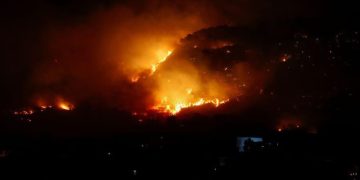 კუნძულ სიცილიაზე ტყის ხანძრების შედეგად სამი ადამიანი დაიღუპა