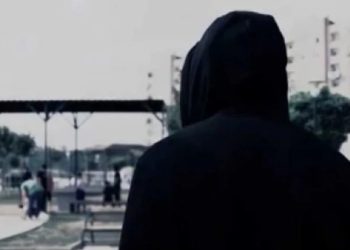 „მარტო ვიყავი სახლში და საკეტს მიღებდა… მეზობელმა დაუყვირა…ისტერიკულ მდგომარეობაში, ვერ დავიმახსოვრე მანქანის ნომერი“ – რას წერს სოცქსელის მომხმარებელი?