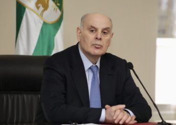 “დავუშვათ, რუსეთი ვეღარ გაგვიწევს ფინანსურ დახმარებას, რა უნდა გავაკეთოთ?”– ასლან ბჟანია