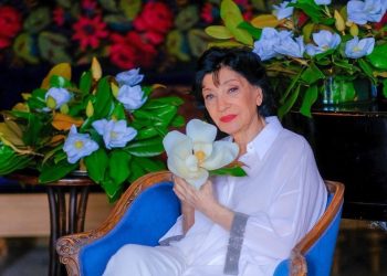 „გვინდოდა მისი სახელობის ყვავილი გვქონოდა.. თვითონ მაგნოლია აირჩია“ – ზურა შევარდნაძე ნანი ბრეგვაძის ვიდეოს აქვეყნებს