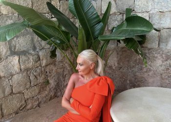 „ასეთი ამბები მარწმუნებს კარმის არსებობას“ – ნანუკა ჟორჟოლიანი