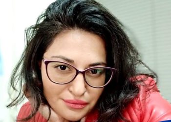 “9 წლის ბავშვი ეზოში წიხლებით სცემა მამინაცვლის მამამ… 10 წუთში ეზოში თუ არ ჩამოვედი, ე.ი. კიდევ მცემენ და პატრულში დარეკეთო”– რას წერს რუსკა მჭედლიძე