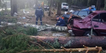 ვოლგის რეგიონში ქარიშხლის შედეგად 10 ადამიანი დაიღუპა