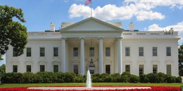 თეთრ სახლში ნაპოვნი თეთრი ნივთიერება კოკაინი აღმოჩნდა