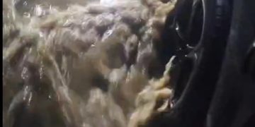 წყალდიდობა ქუთაისში – დატბორილია ქუჩები და სახლები