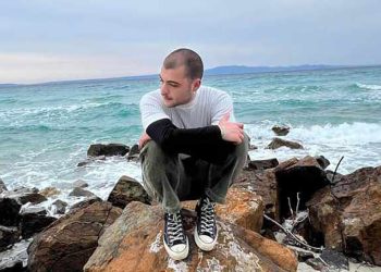 “შოვში ვიდეოს და ფოტოს გადაღება ამიკრძალეს… 3 წლის ბავშვი რომ იპოვეს შლამში, იმ დღეს ყველაზე ცხადი იყო, რომ მათაც ძალიან უჭირდათ მორალურად იქ ყოფნა” – რა ნახა და მოისმინა შოვში მოხალისემ?