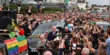 მომღერალი შინეიდ ო’კონორი დაკრძალეს