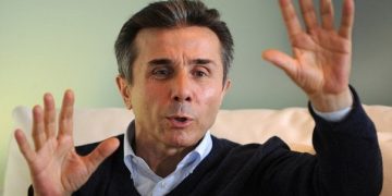 „საკმარისია, ბატონმა ინებოს და ნებისმიერი დეპუტატი მანდატს დატოვებს… ეს კარგად იციან „ოცნების“ ლიდერებმაც…“